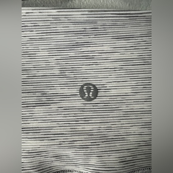 Lululemon Align High-Rise Leggings - Picture 5 of 5